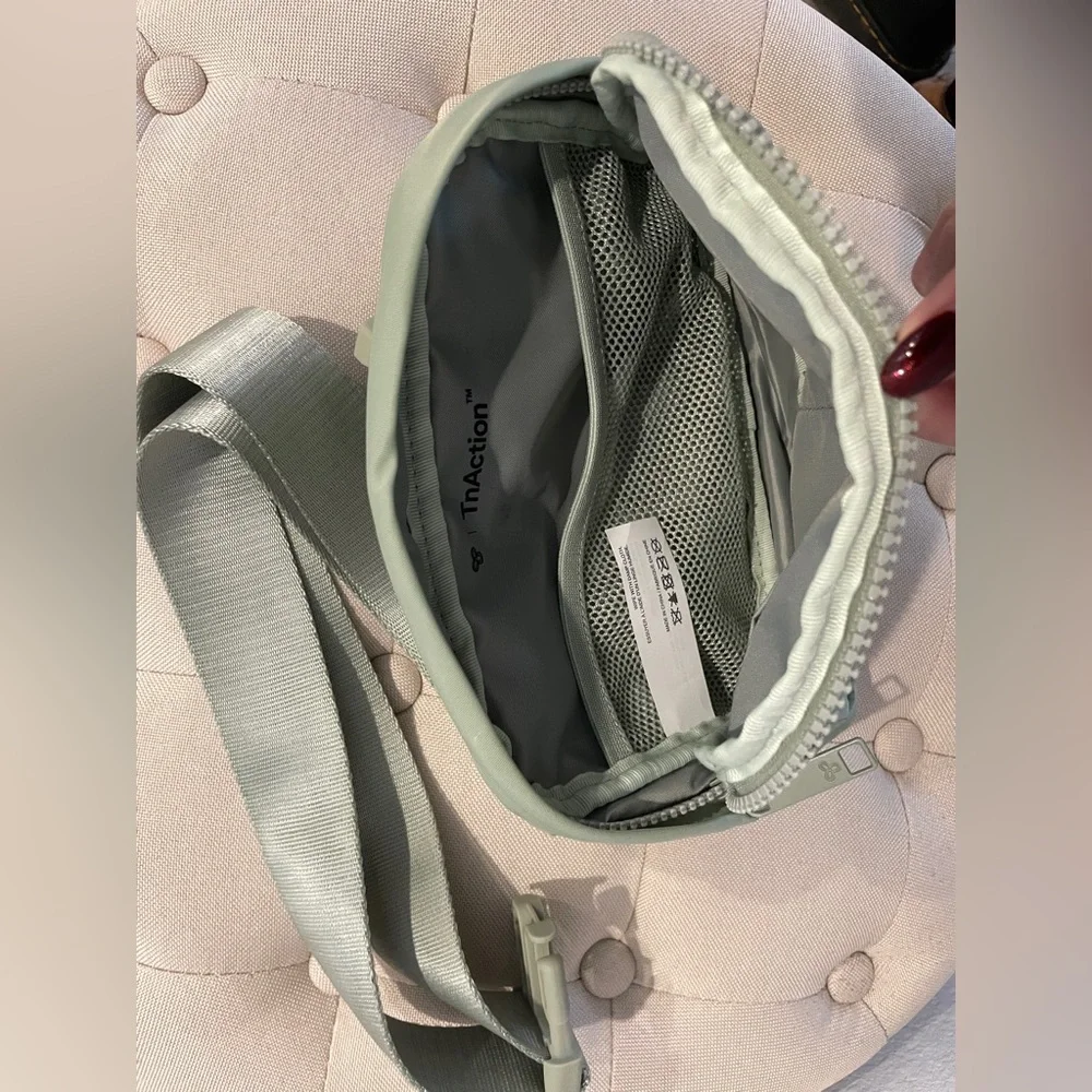 Aritzia Fanny Pack (Sage Green) - Picture 3 of 5